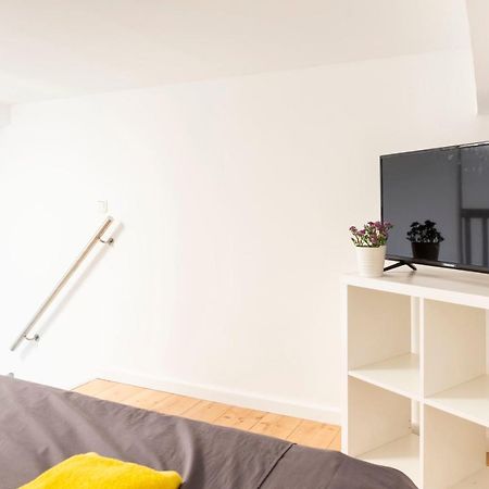 Spacious Loft Style Apartment In Berlin Willmersdorf エクステリア 写真
