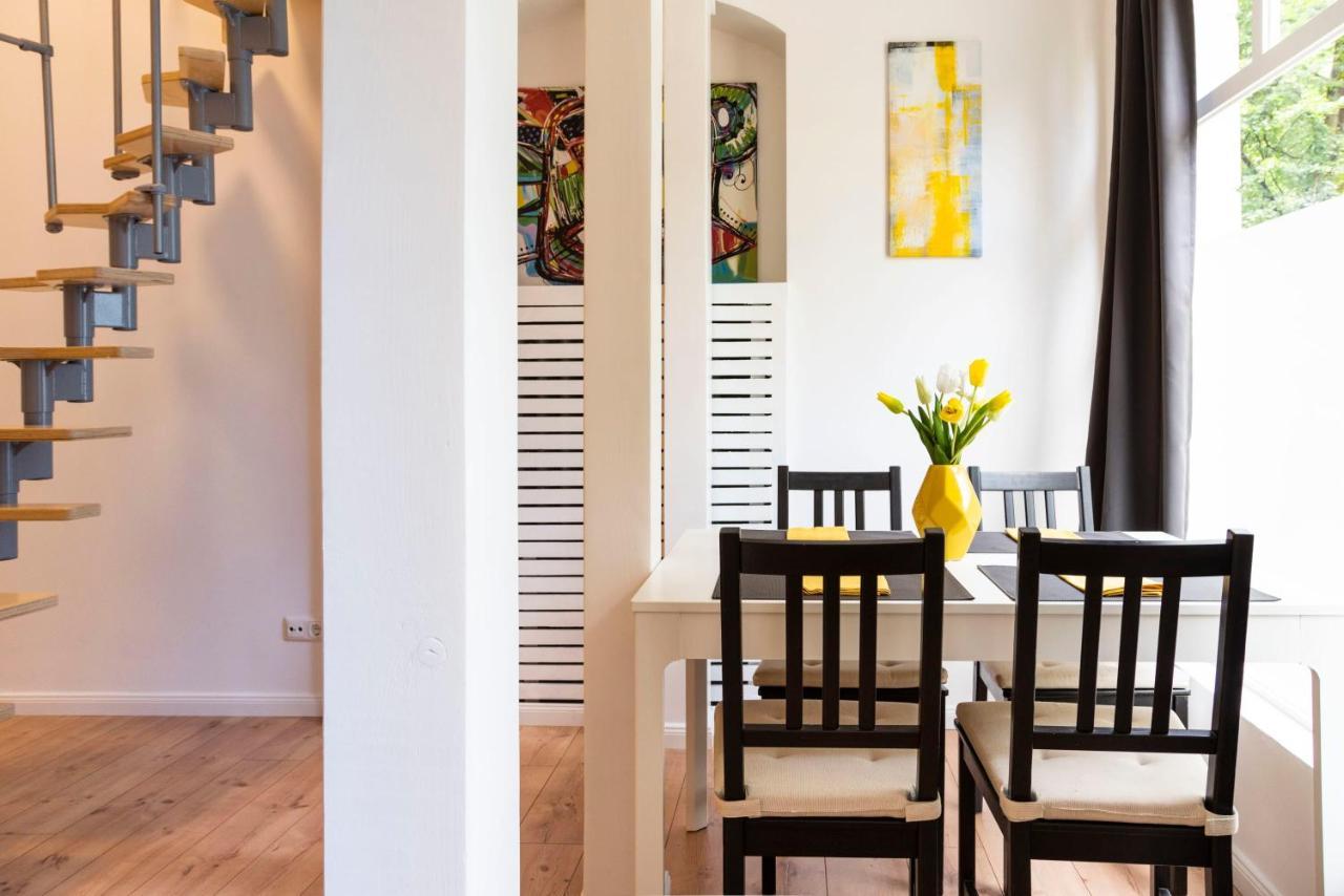 Spacious Loft Style Apartment In Berlin Willmersdorf エクステリア 写真