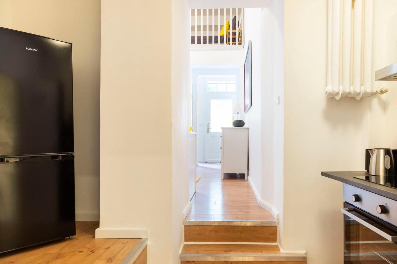 Spacious Loft Style Apartment In Berlin Willmersdorf エクステリア 写真